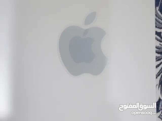 ايباد برو 2022  M2