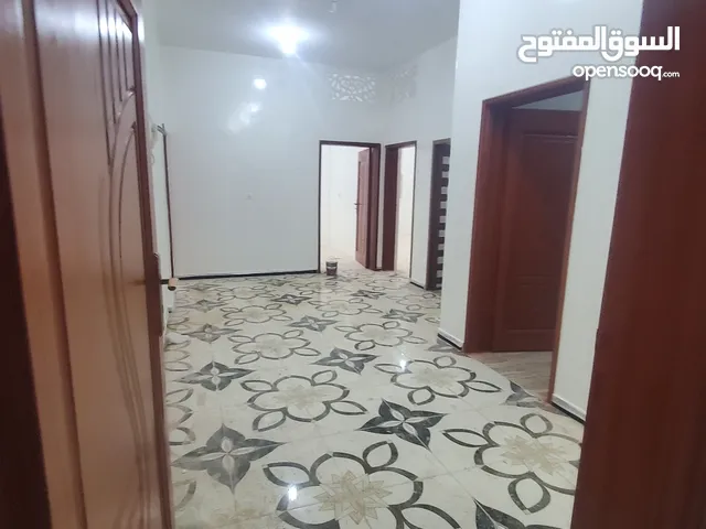 6 m2 4 Bedrooms Apartments for Rent in Sana'a Bayt Baws