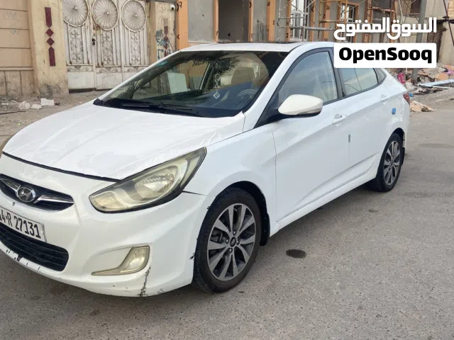 2016 هيونداي اكسنت GL