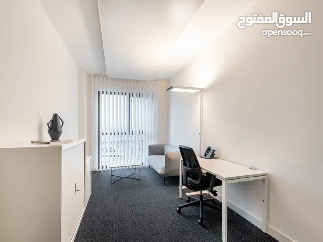 Private office space for 1 person in Bait Eteen, Al Khuwair