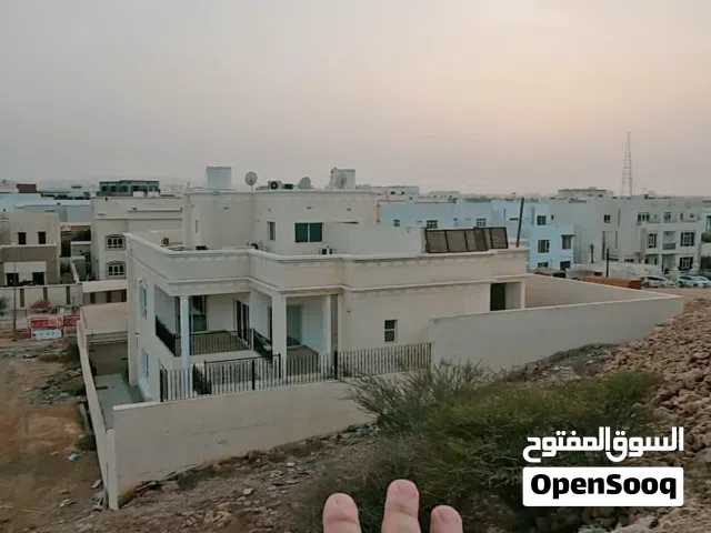 للبيع: توين فيلا في مرتفعات بوشر الضباط المرحلة الثانيه