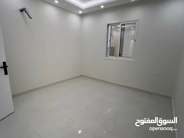 100 m2 2 Bedrooms Apartments for Rent in Buraidah Al Nahdah