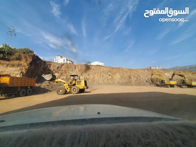 ارض للبيع على شارع 24 قريبة جدا للاسفلت 200 متر تقريبا  في اطراف المدينة