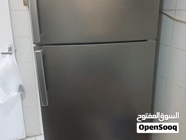 بيع ثلاجه وانسا ديجيتال 16 قدم بحالة ممتازة