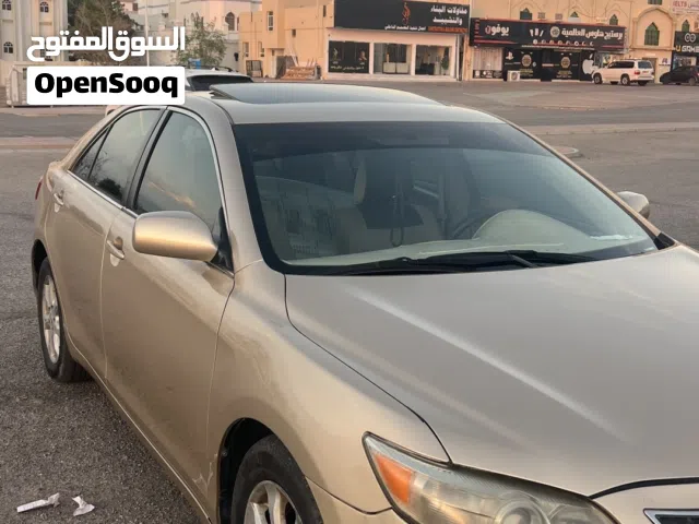 كامري 2011 ذهبي