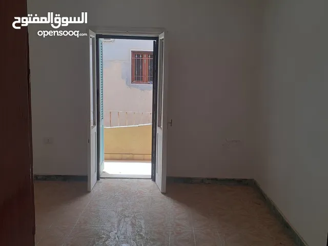 180 m2 2 Bedrooms Villa for Rent in Tripoli Edraibi