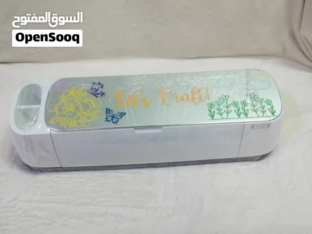اله تطيع الملصقات cricut maker