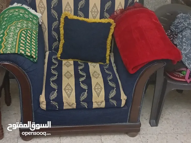 طقم كنب مستعمل للبيع 7مقاعد