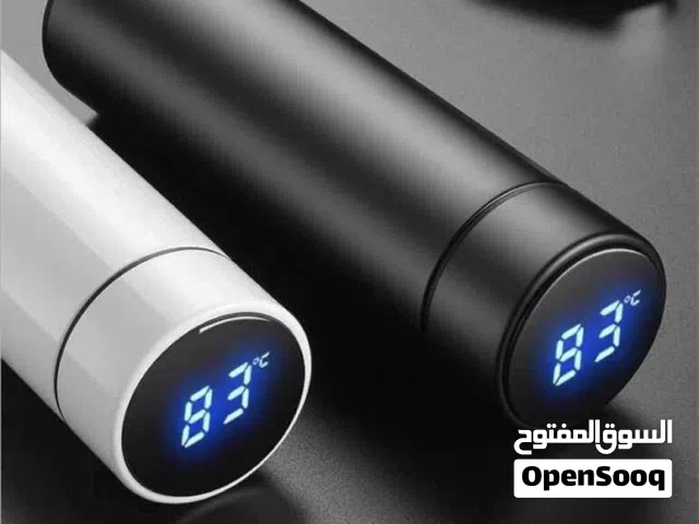 الكوب الذكي الفاخر للتحكم بدرجة حرارة المشروبات الحارة والباردة بتصميم عصري أنيق ومواد عالية الجودة