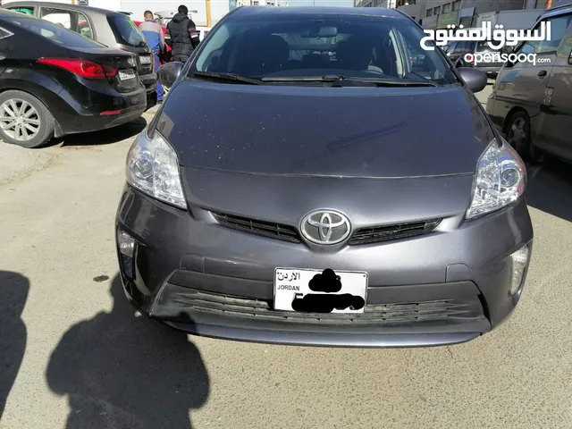 تويوتا بريوس هايبرد 2015 للبيع