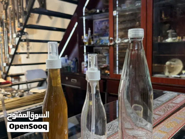 ماء ورد طبيعي انتاج الجبل الاخضر متوفر الابيض و الاحمر