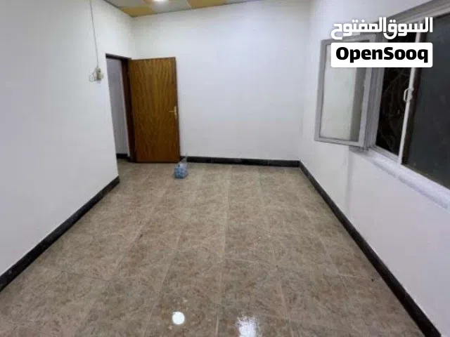 100 m2 2 Bedrooms Townhouse for Rent in Basra Tuwaisa