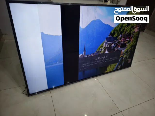 للبيع شاشة  LG65بوصه 4K فيها خطوط بدون كسر