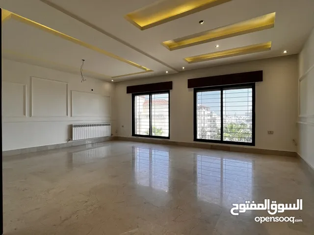 230 m2 4 Bedrooms Apartments for Rent in Amman Al Kursi