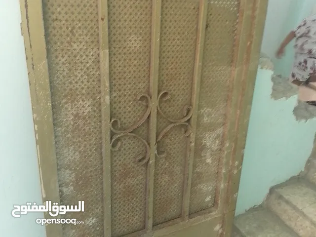 باب خارجي حديد للبيع بحاله ممتازه