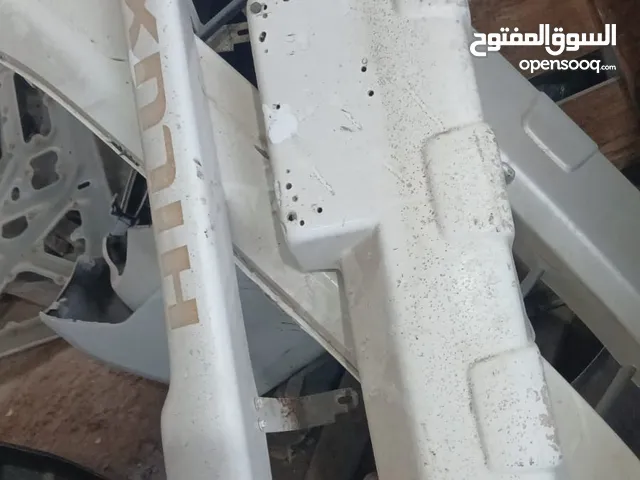 مدعميه خشم هايلوكس 2008