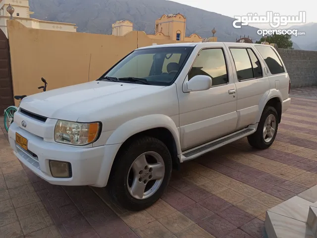 Used Nissan Pathfinder in Al Batinah