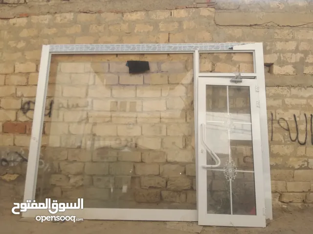 باب ألومنيوم للبيع