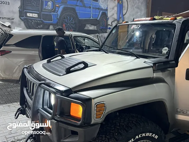 Used GMC Hummer in Al Riyadh