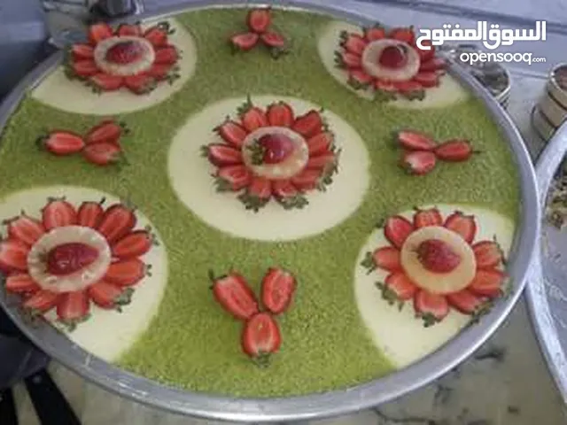 معلم حلويات شرقيه وكنافة يطلب عمل