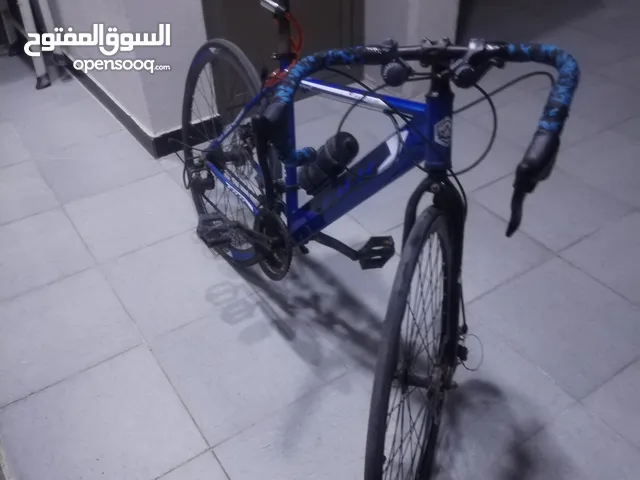 بايسكل c700 جوده جيده جداً مستعمل فقط شهرين