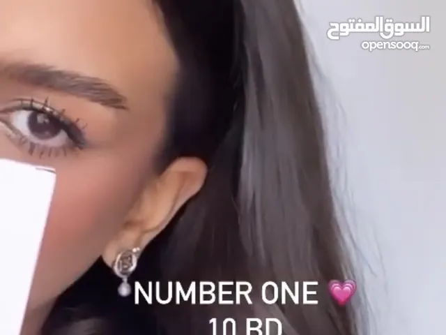 عدسات moonlins