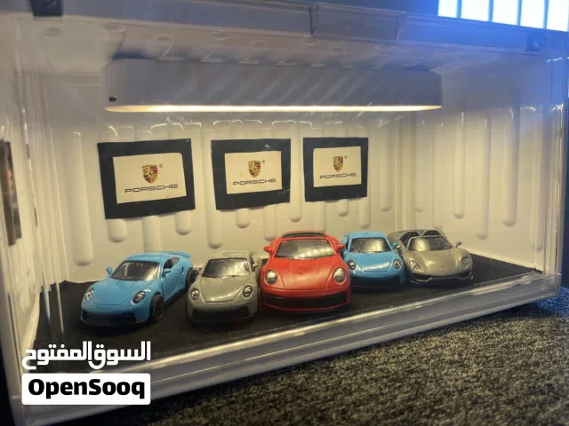 كراج بورش Porsche garage model