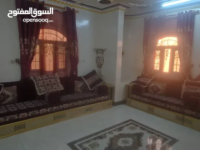 200 m2 3 Bedrooms Apartments for Rent in Aden Other