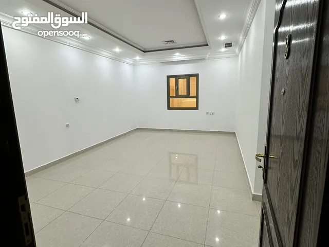 400 m2 3 Bedrooms Apartments for Rent in Al Ahmadi Fahaheel