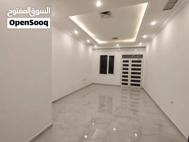 400 m2 4 Bedrooms Apartments for Rent in Mubarak Al-Kabeer Abu Ftaira