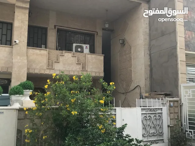 92 m2 2 Bedrooms Townhouse for Sale in Baghdad Zayona