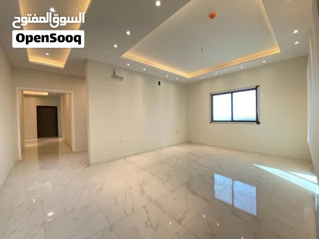 130 m2 3 Bedrooms Apartments for Rent in Muharraq Busaiteen