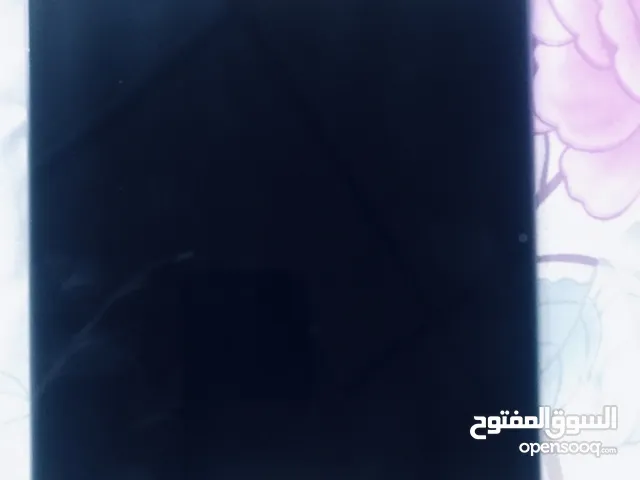 تابلت 16 بلاك فيو ذاكره 256 مفيد للدراسه وللعب يشغل اربعين فريم والقاعده مال شحن داخله تصليح