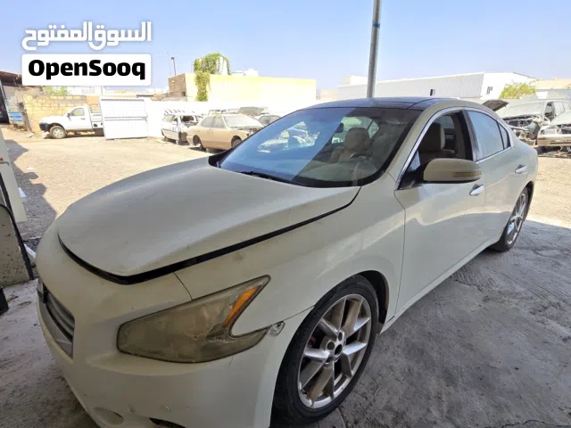 قطع غيار مكسيما 2009