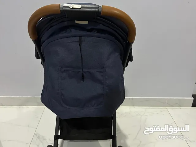 عربية اطفال للبيع