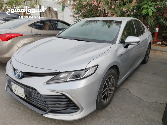 تويوتا كامري هايبرد LE 2023 للتنازل عن طريق البنك الاهلي ممشى ممتاز