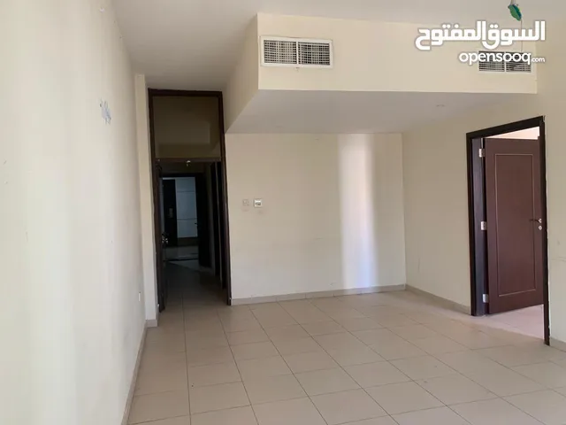 1100ft 1 Bedroom Apartments for Rent in Sharjah Al Qasemiya