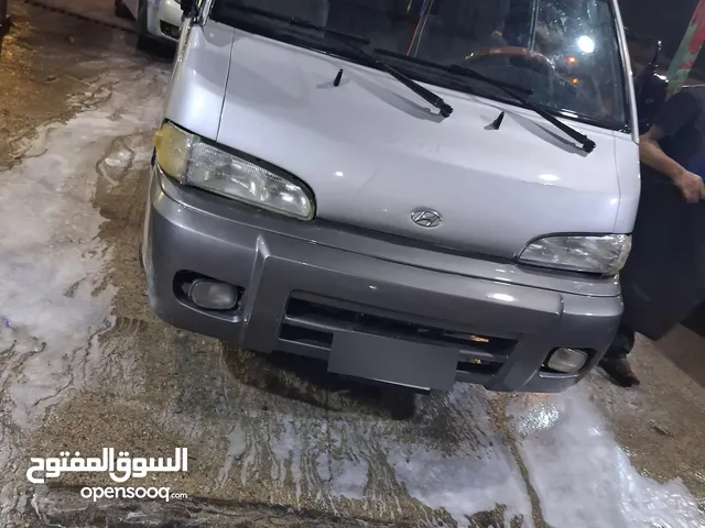 Used Hyundai H 100 in Ajloun