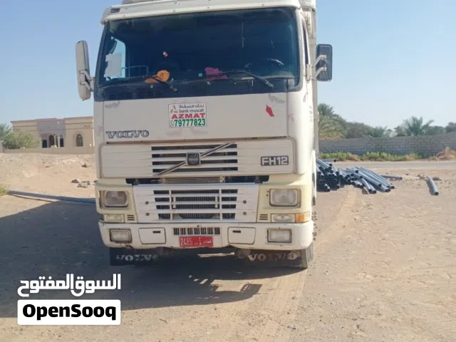 Used Volvo FH12 Truck 11ton شاحنة فولفو مستعملة 11 طن