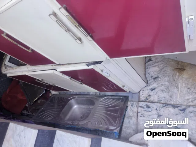 كوانتر قطعتين ألمنيوم نظيف جدا مع ملحق سنك  6بيبان  يرهم سنك أو بدون سنك