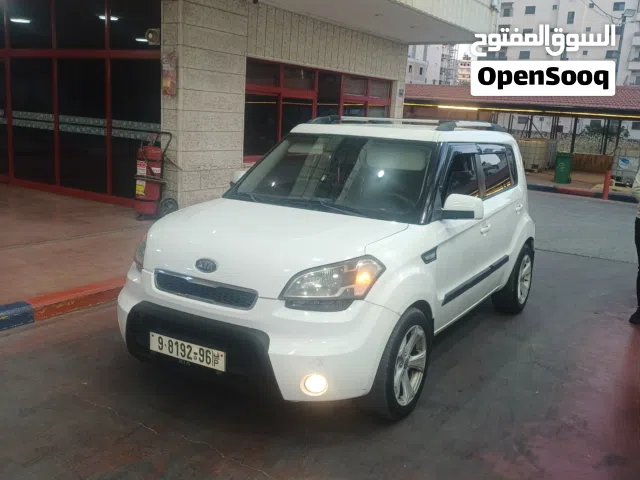 2011 كيا سول LX