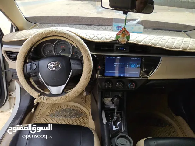 تايوتا كوريلا
موديل 2015
 سعودية
 مكنة صغيرة
 ماشة 165
 ترخيص ساري خ5 مكانها في عطبرة حي المطار مربع