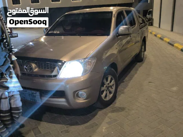 2010 Toyota Hilux GLX