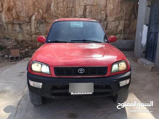 Used Toyota RAV 4 in Gharyan