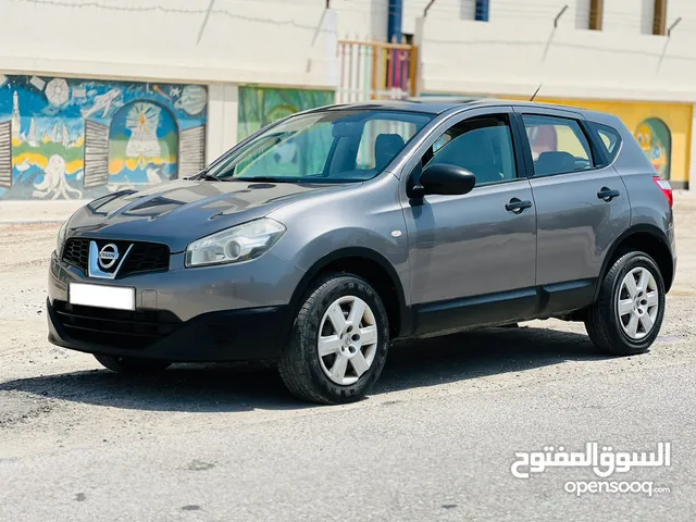 Nissan Qashqai 2013 Model/Single owner/For sale