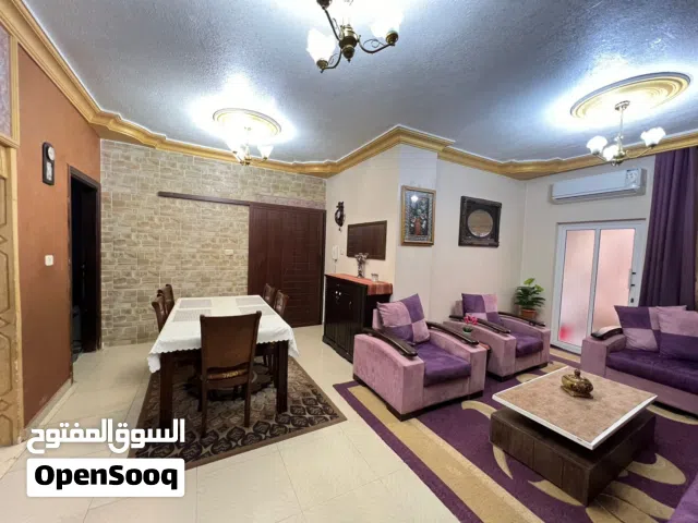 شقة مفروشة في الحي الشرقي شمال حديقة الزهراء