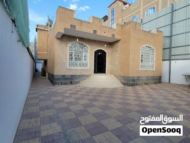 500 m2 4 Bedrooms Villa for Rent in Sana'a Haddah