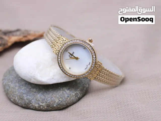 ساعات ديور Dior (حجمين) وبكج ديور توفر حصرياً لدى براند للساعات