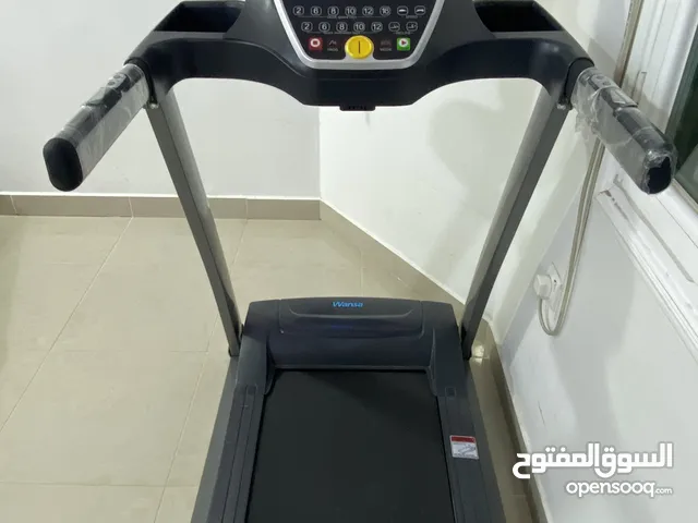 جهاز تريدميل رياضي Wansa بحالة جديدة