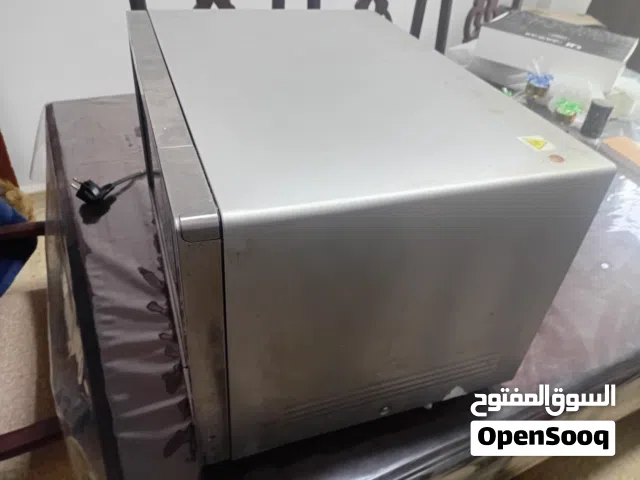 Sharp 20 - 24 Liters Microwave in Amman